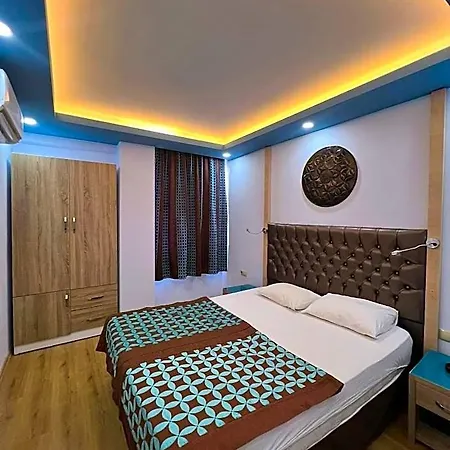 Esma Hotel 3*