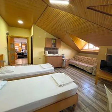 Hotel Esma 3*