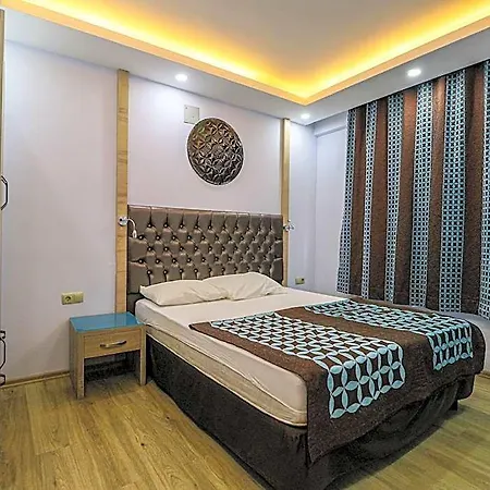 Hotel Esma 3*